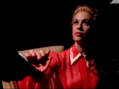 Alanis Morissette – So Pure (Official Video)