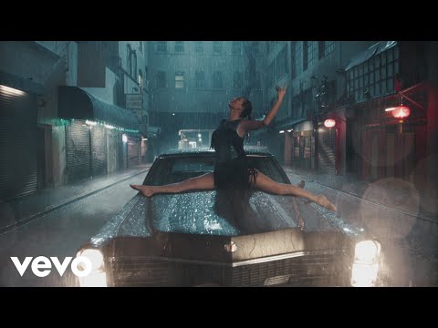 Taylor Swift – Delicate
