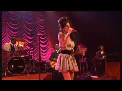 Amy Winehouse – Me & Mr. Jones – Live HD