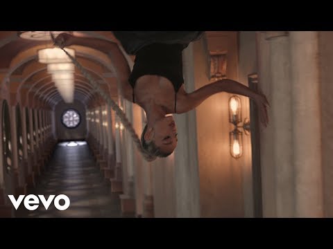 Ariana Grande – no tears left to cry (Official Video)
