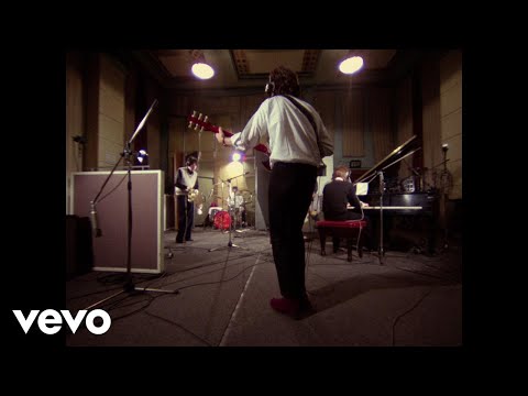 The Beatles – Lady Madonna